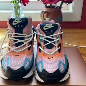 Nike Air Max 200 Trainers